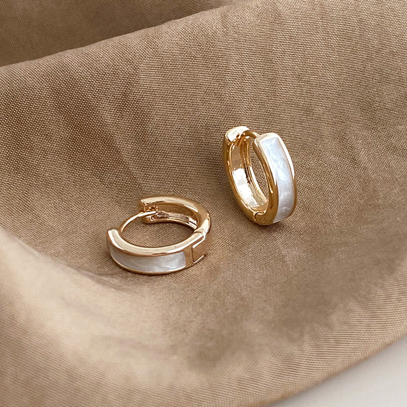 Ring Ear Clip Women's Simple Contrast Color Milky White