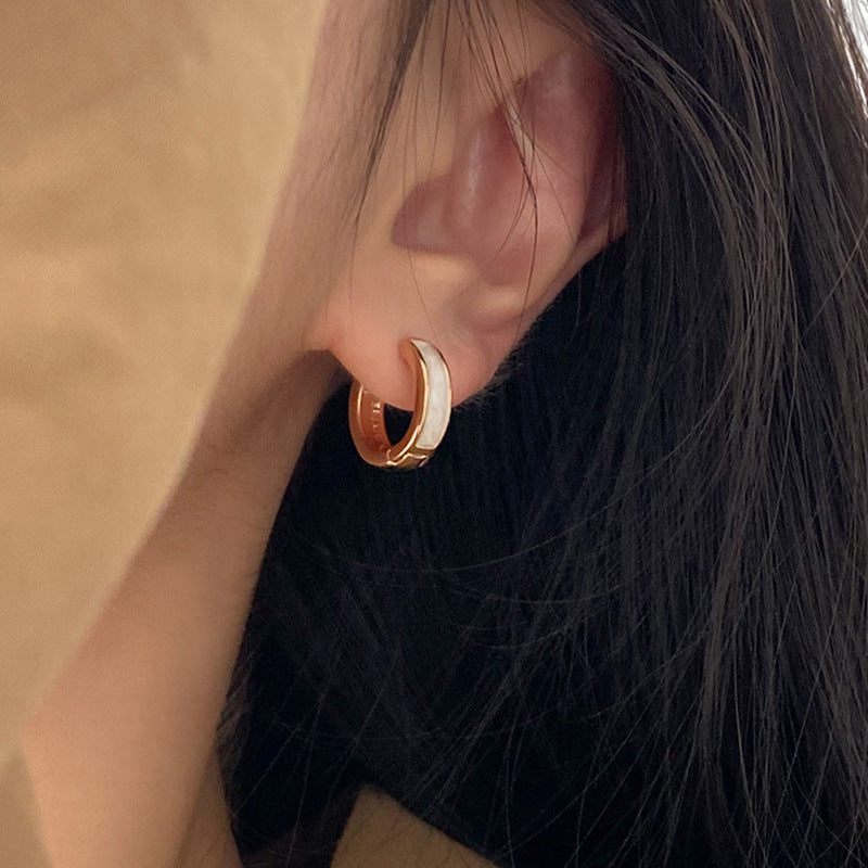 Ring Ear Clip Women's Simple Contrast Color Milky White